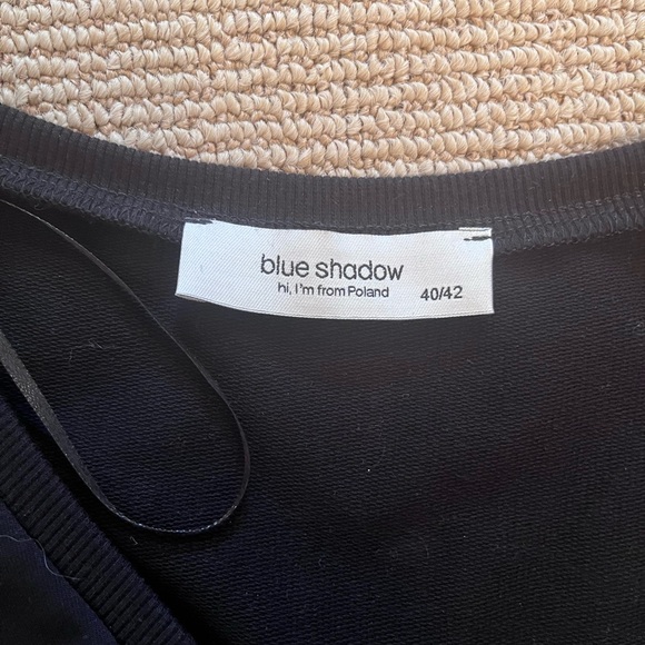 Blue shadow black dress with long sleeve - Picture 4 of 4